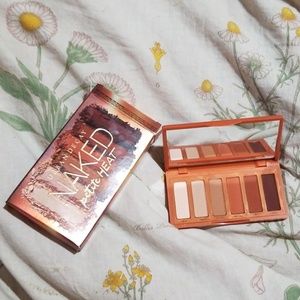 Naked petite heat palette